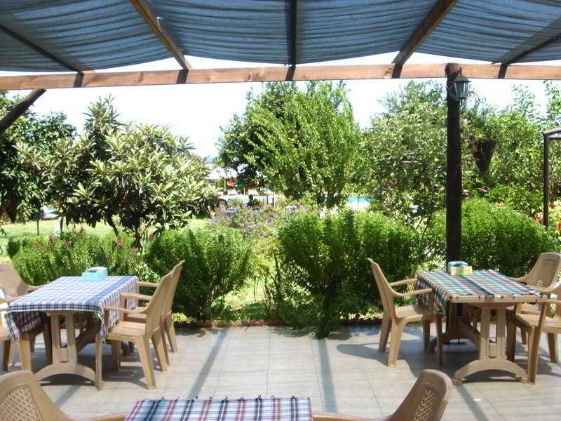 Lapida Garden Hotel Lapithos  Exterior photo